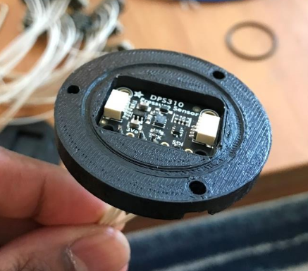 Mounted Pressure Sensor in Housing